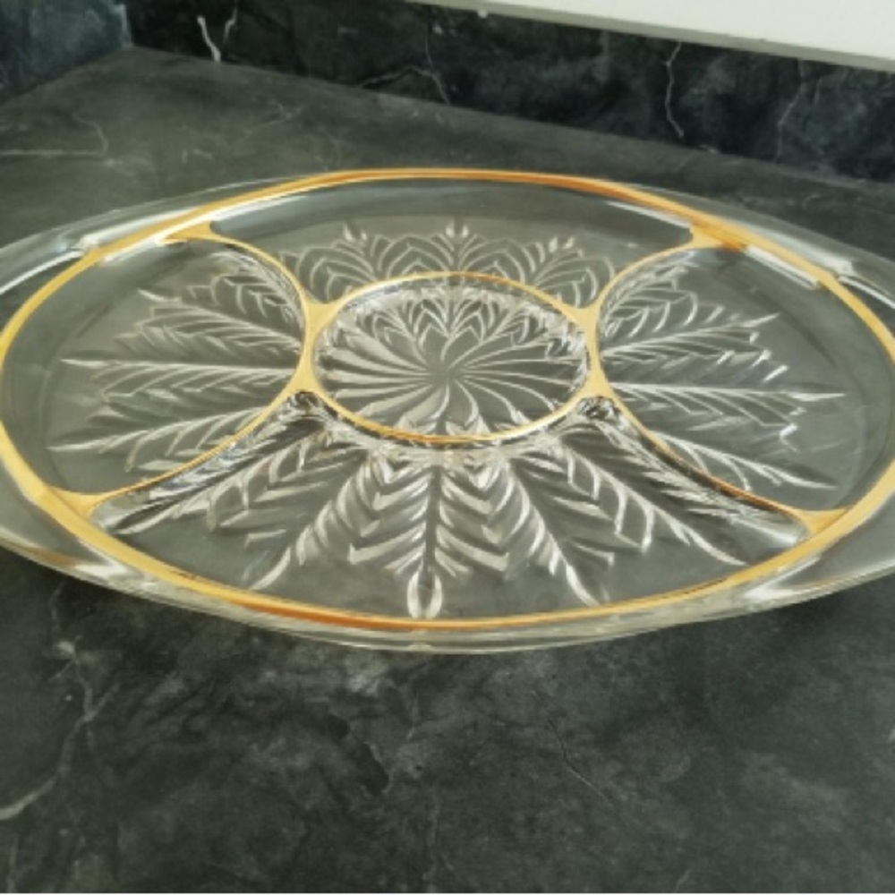 Jeannette Glass Co. Feather Pattern 5-Part Divided Serving Tray.